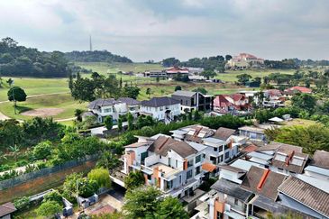 Bangi Lakehill Villas