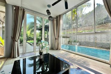 Bangi Lakehill Villas