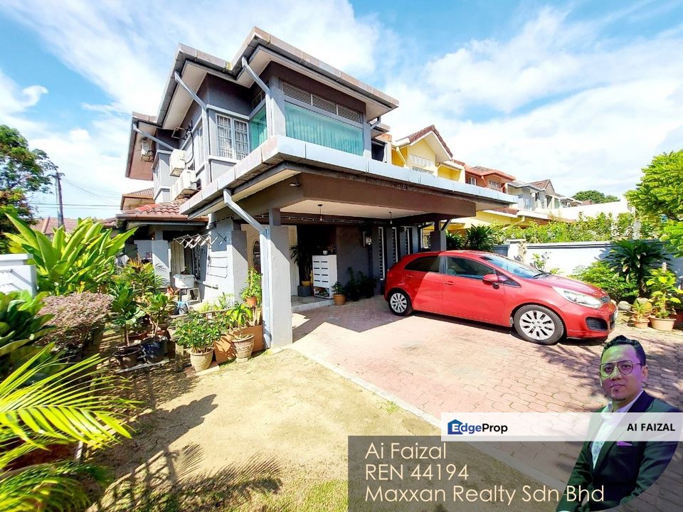 Renovated END LOT 2 STOREY TERRACE HOUSE PUTRA INDAH, PUTRA HEIGHTS, Selangor, Subang Jaya