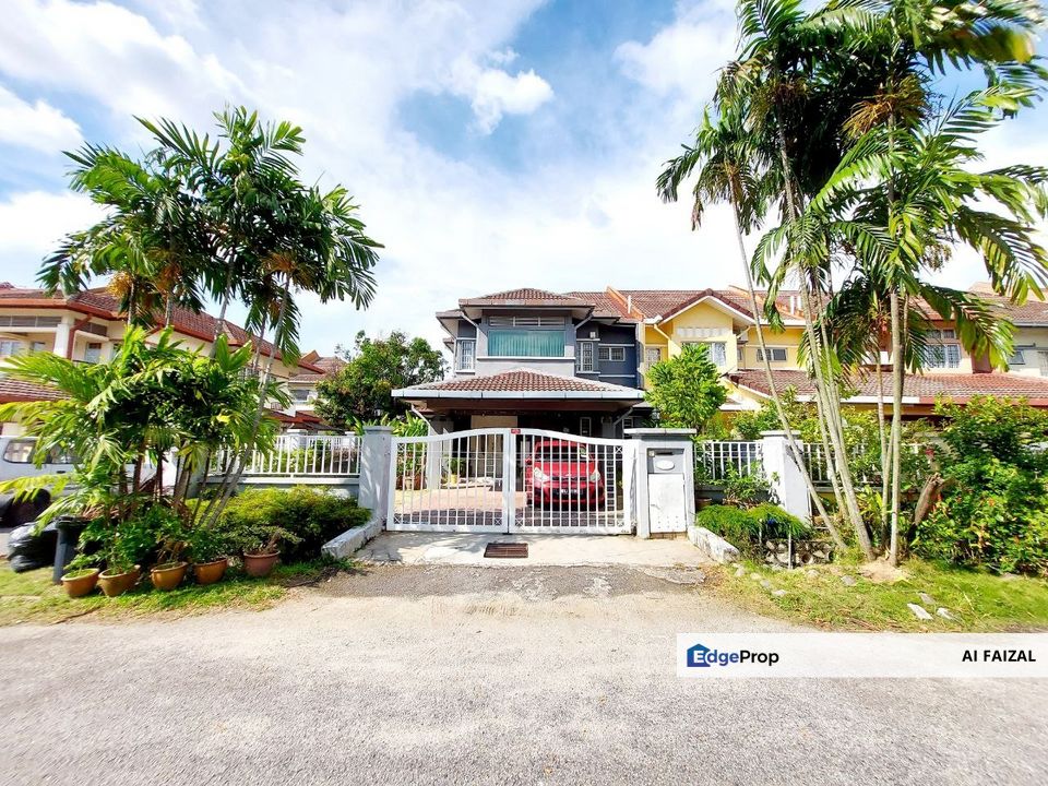 Renovated END LOT 2 STOREY TERRACE HOUSE PUTRA INDAH, PUTRA HEIGHTS, Selangor, Subang Jaya