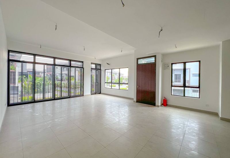 END LOT UNIT | 3 Storey Terrace House  THE MULIA RESIDENCES, CYBERJAYA