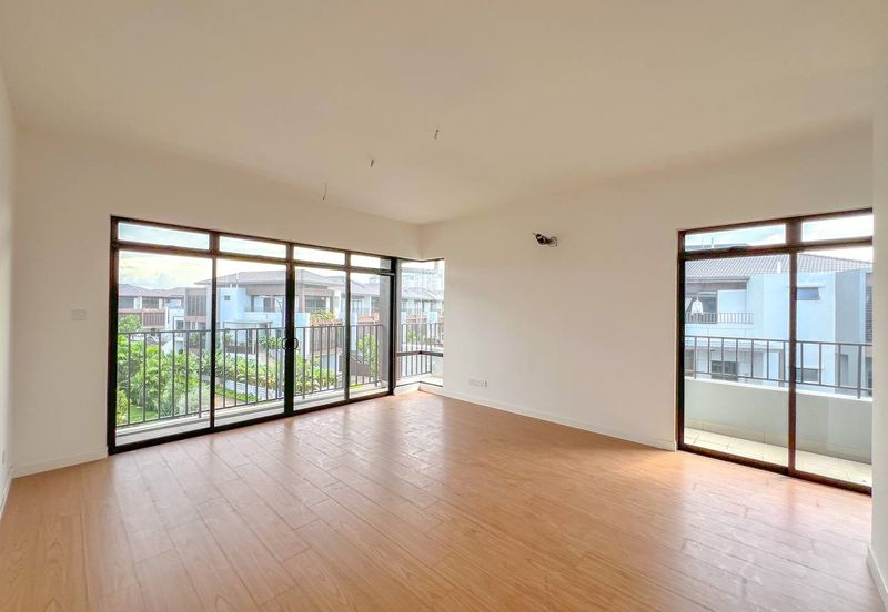 END LOT UNIT | 3 Storey Terrace House  THE MULIA RESIDENCES, CYBERJAYA