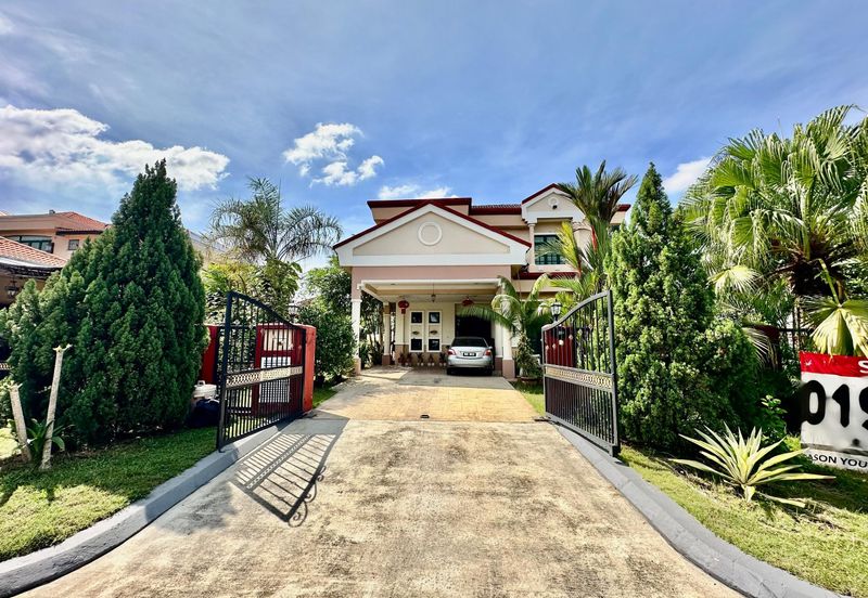 Jalan Warisan Setia 5/9