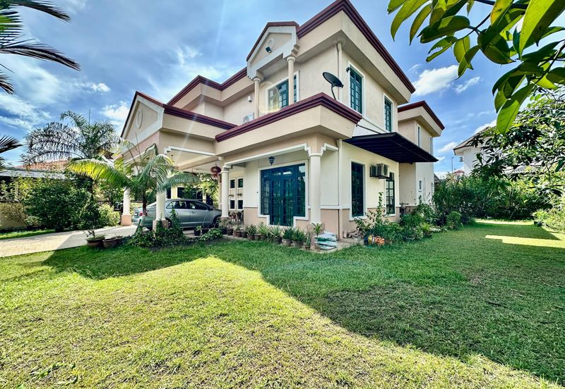 Jalan Warisan Setia 5/9