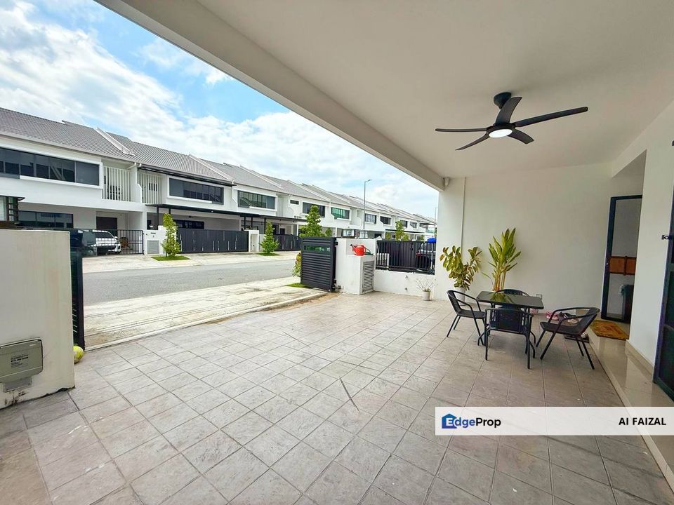 Double Storey Superlink (Intermediate) Sejati Lakeside (Phase 2),Cyberjaya 🏠📍  PARTIALLY FURNISHED ‼🔥, Selangor, Cyberjaya