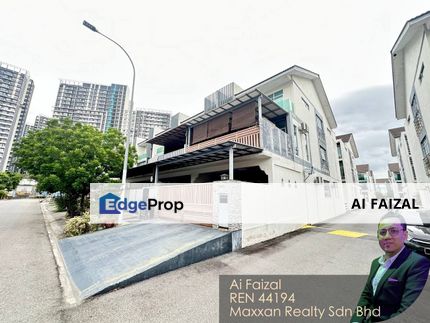 FOR SALE - 3 Storey House (End lot) Furnished, Bangi Avenue, Bangi, Selangor, Bangi