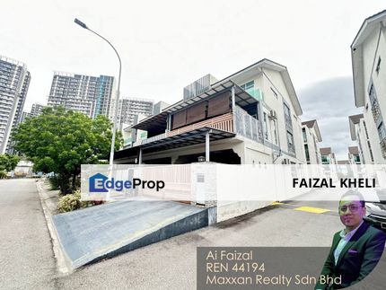 FOR SALE - 3 Storey House (End lot) Furnished, Bangi Avenue, Bangi, Selangor, Bangi