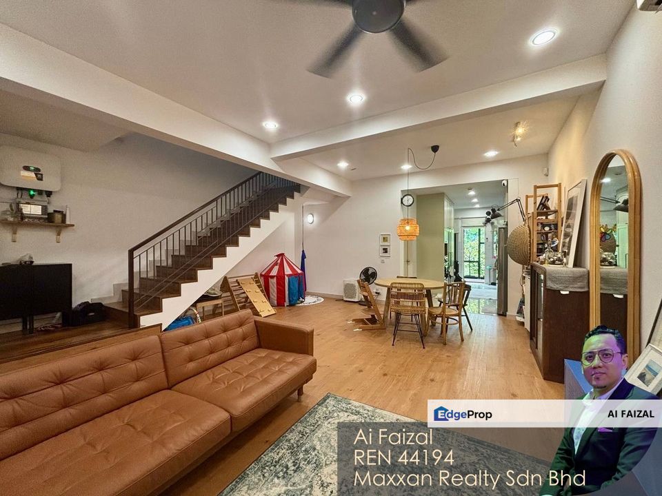 Beautifully Renovated & Well Maintained Condition | Double Storey Terrace Taman Bandar Rimbayu (Livia), Telok Panglima Garang  , Selangor, Telok Panglima Garang