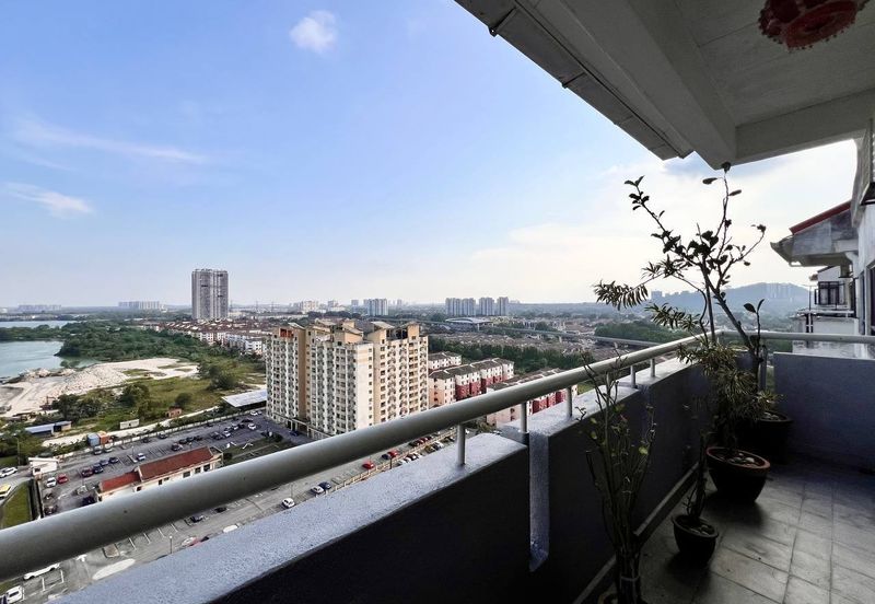 Vista Millennium Condominiums