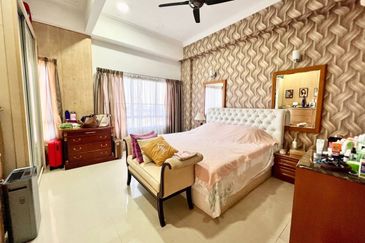 Vista Millennium Condominiums