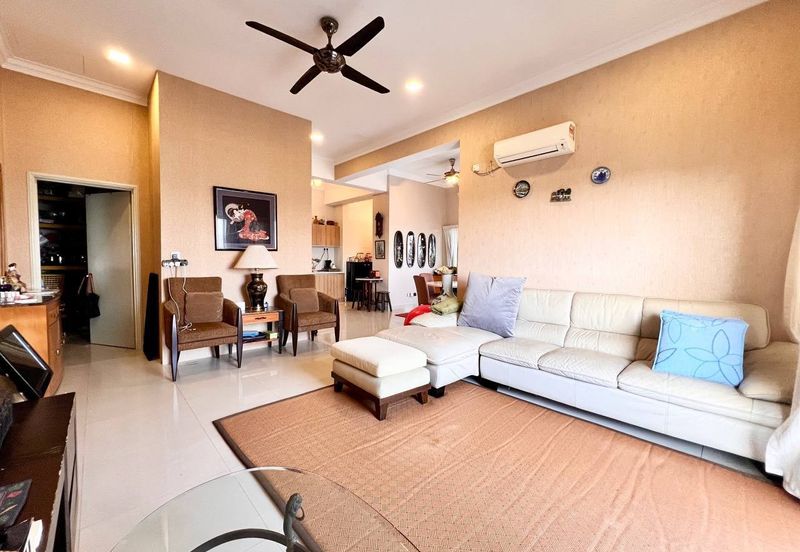 Vista Millennium Condominiums