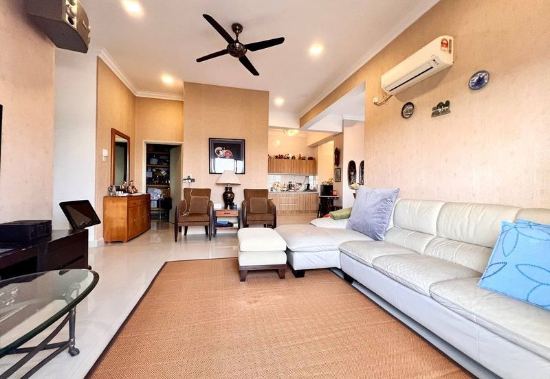 Vista Millennium Condominiums