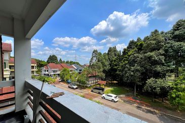 USJ Avenue @ USJ Heights