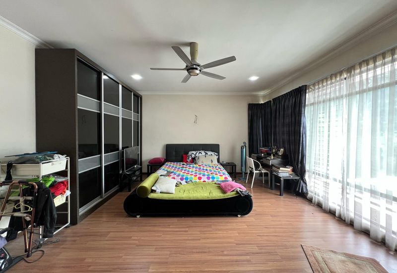 USJ Avenue @ USJ Heights