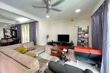 USJ Avenue @ USJ Heights