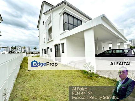 Facing Beatiful Lake View 2.5 SEMI-DETACHED SEJATI LAKESIDE, CYBERJAYA, SELANGOR, Selangor, Cyberjaya