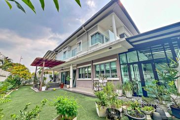 Bangi Lakehill Villas