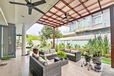 Bangi Lakehill Villas