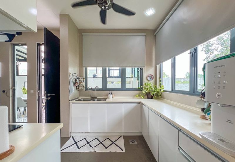 Bangi Lakehill Villas