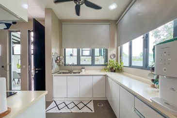 Bangi Lakehill Villas