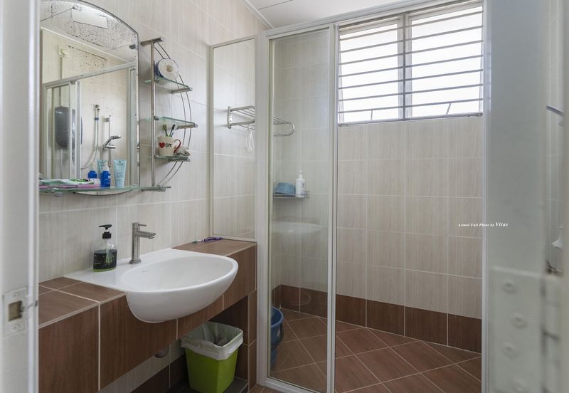 Damai 16, Setia Alam