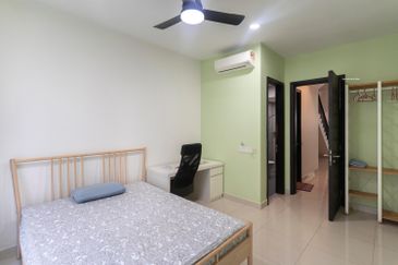 Duta Villa, Setia Alam