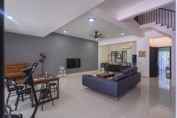 Duta Villa, Setia Alam