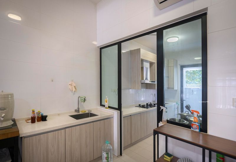 Duta Villa, Setia Alam