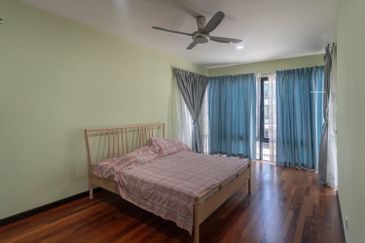 Duta Villa, Setia Alam