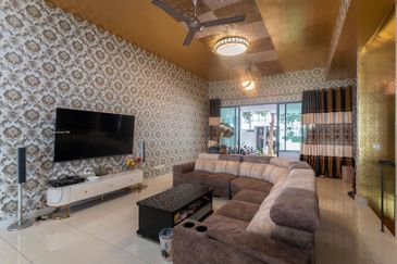 Duta Villa, Setia Alam