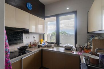 Duta Villa, Setia Alam