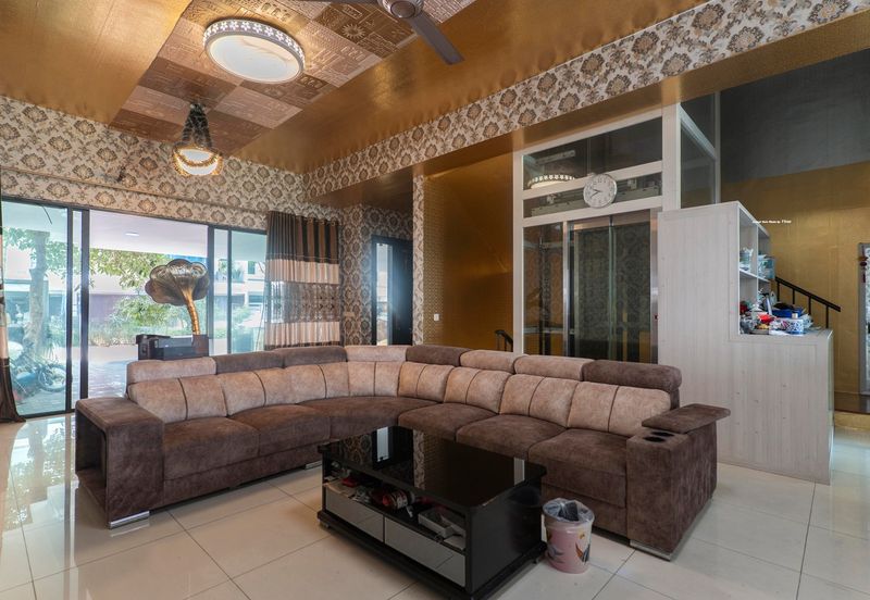 Duta Villa, Setia Alam