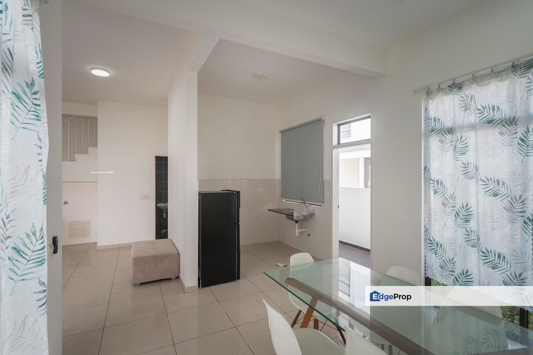 Partly Furnished Unit for Rent, Selangor, Bandar Puncak Alam