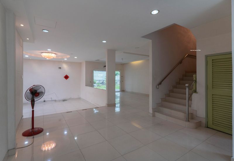 BBK Height Bungalow House