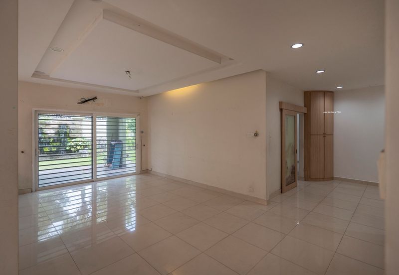 BBK Height Bungalow House