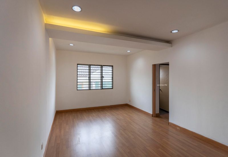 BBK Height Bungalow House