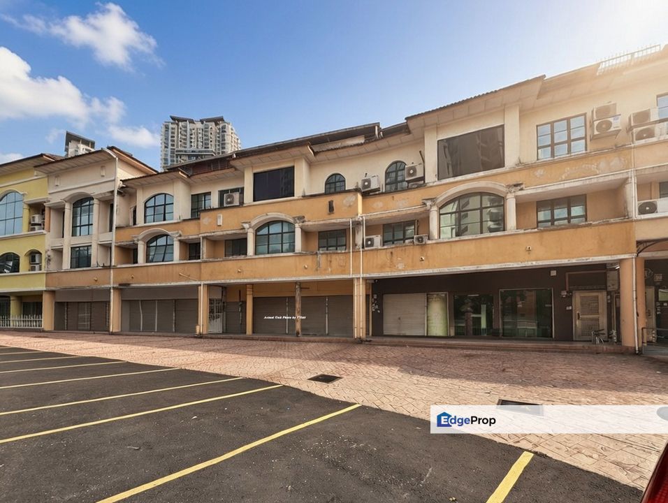 Facing Main Road Shoplot, Selangor, Puchong