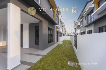 Bywater Setia Utama Semi-D Homes, ready for viewing
