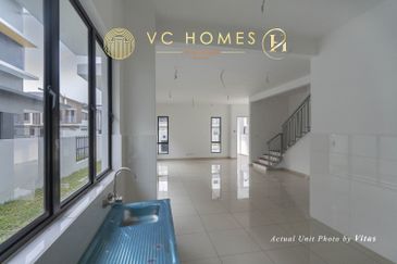 Bywater Setia Utama Semi-D Homes, ready for viewing