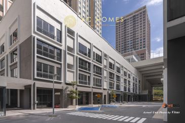 Edusentral Shoplot, ready for viewing