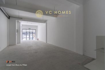 New Peninsular Shoplot, ready for viewing