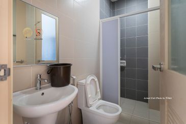 Anggun, Alam Nusantara