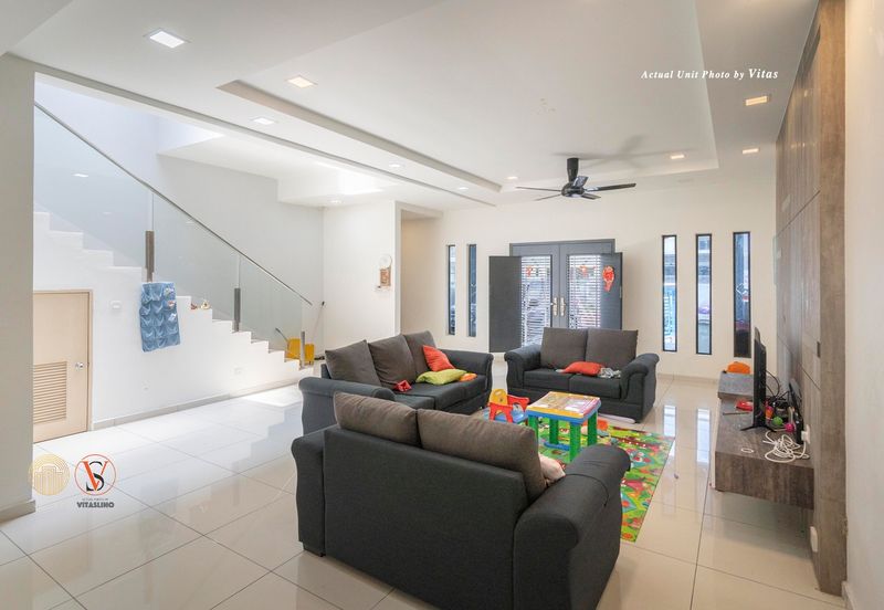 Anggun, Alam Nusantara