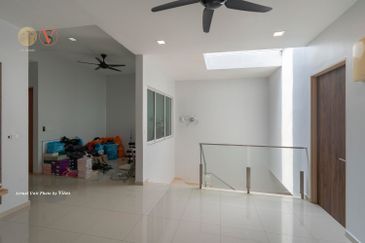 Anggun, Alam Nusantara