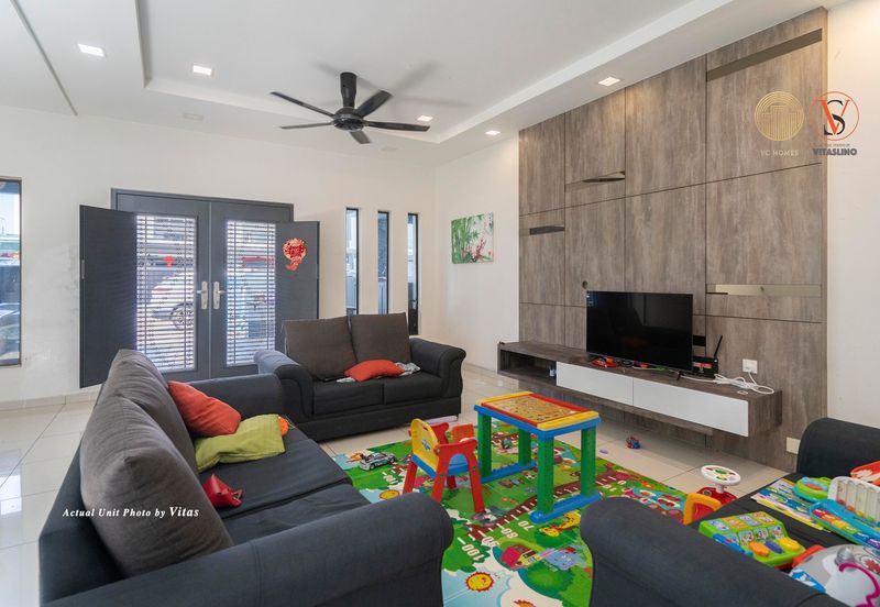 Anggun, Alam Nusantara