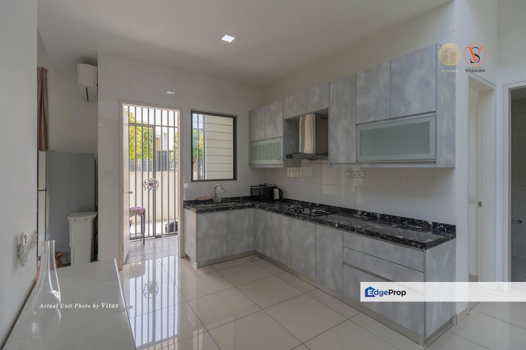 Fully Furnished Unit, ready for viewing, Selangor, Shah Alam