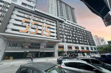 The Grand Subang SS15, Subang Jaya