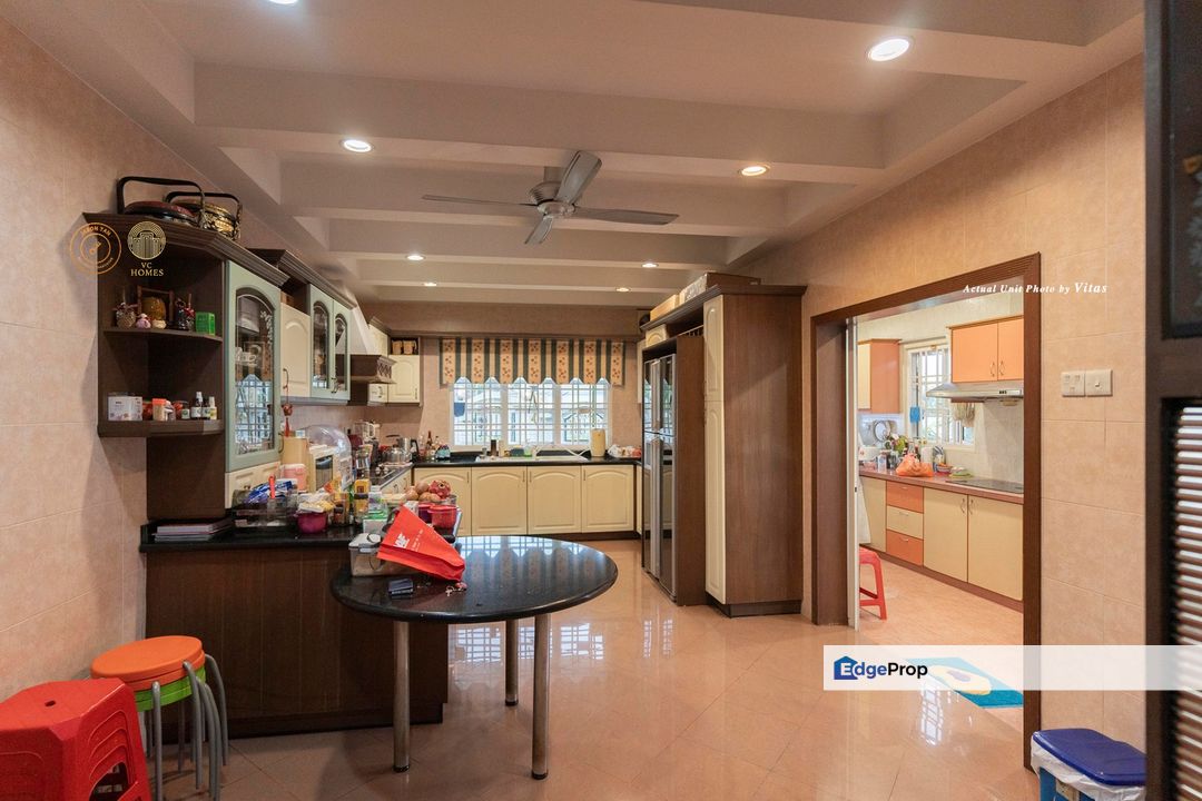 Corner Unit Semi-D, Selangor, Klang