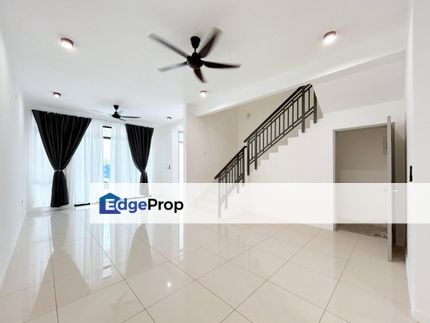 Bandar Dato Onn, Johor Bahru, Johor | Double Storey 4R4B Unblock View Partially Furnished For Rent, Johor, Johor Bahru