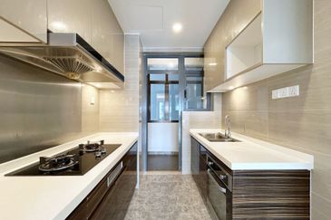 Puteri Cove Residences